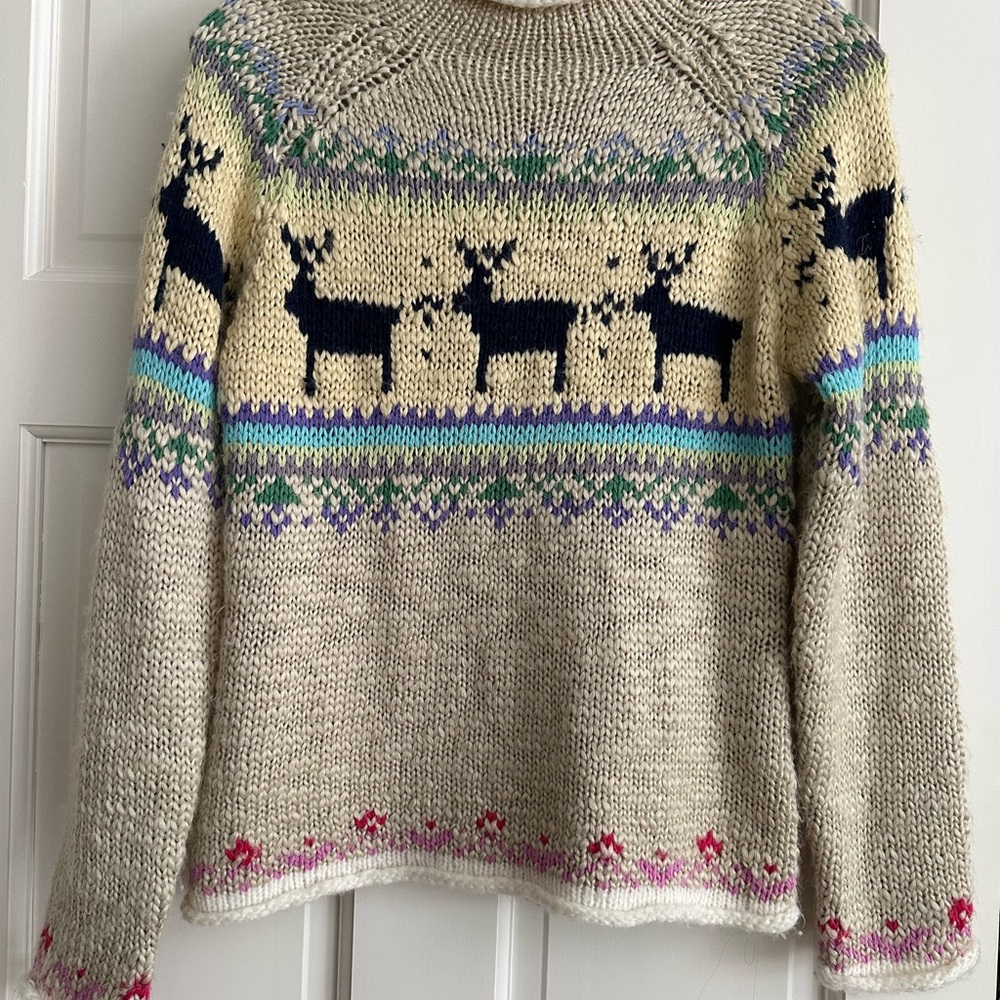 GAP Cream and Black Crew Neck Sweater with Nordic Design